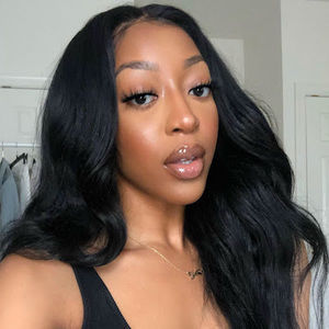 Meet your Posher, Uzo